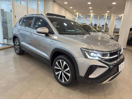 VOLKSWAGEN TAOS 1.4 250 TSI TOTAL FLEX HIGHLINE AUTOMÁTICO
